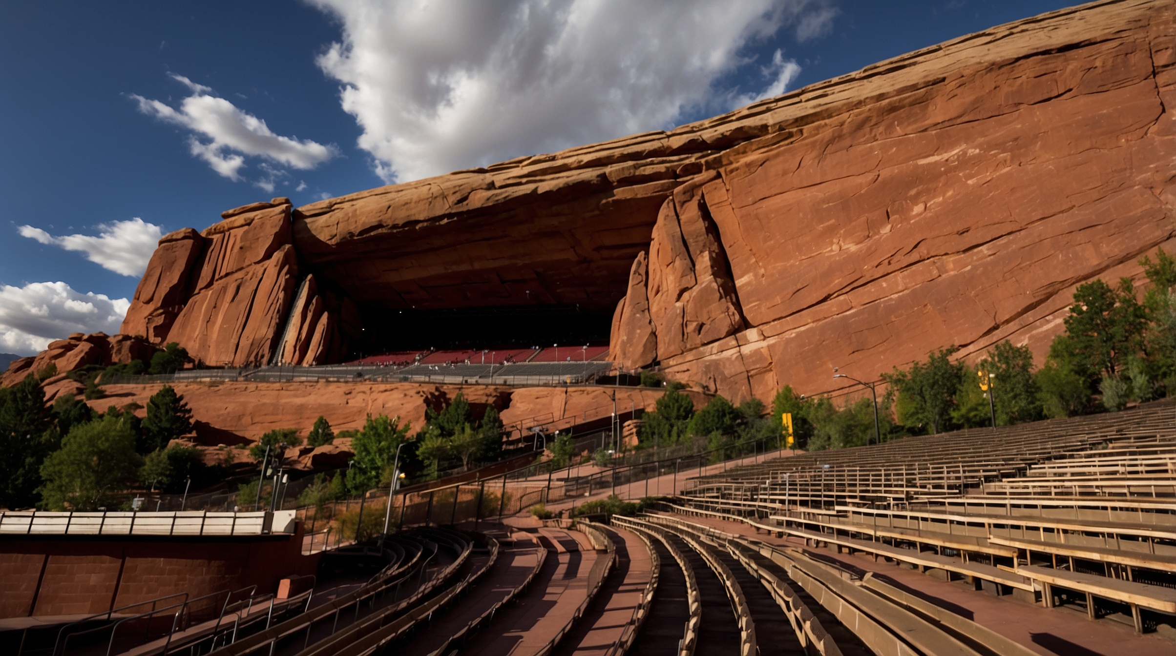 Red Rocks Amphitheatre Denver: Hike & Concert Guide