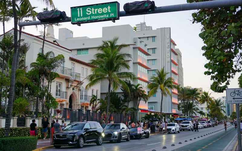 Miami Art Deco Ocean Drive